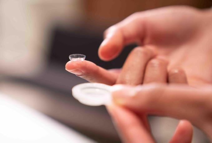 Lentilles de contact Lentilles de contact - Optil